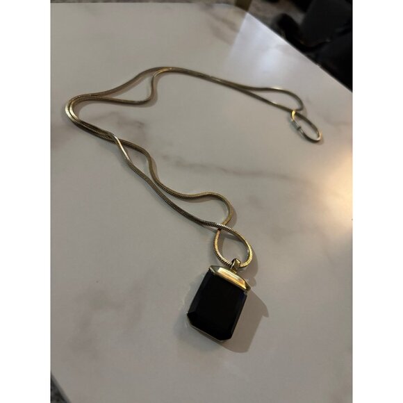 Jewelry - black onyx pendant necklace with a rectangular stone